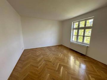 Schöne 2 Zimmer Wohnung in ruhiger Lage in Lanzendorf