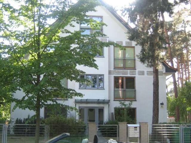Schöne 2 Zimmer Wohnung in Seenähe