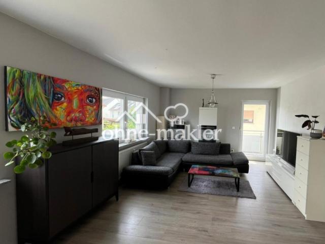 Schöne 2 Zimmer Wohnung mit Balkon nähe Waldrand