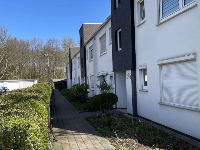 Schöne 2 Zimmer Wohnung mit Balkon in Bremen Sebaldsbrück