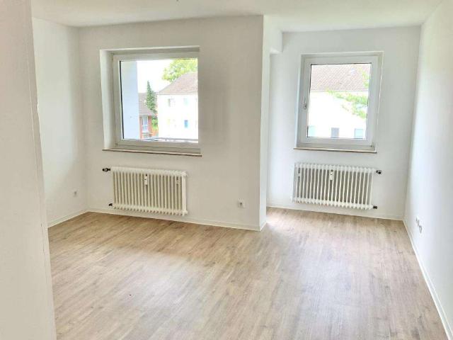 Schöne 2 Zimmer Wohnung mit Balkon in Gütersloh frei