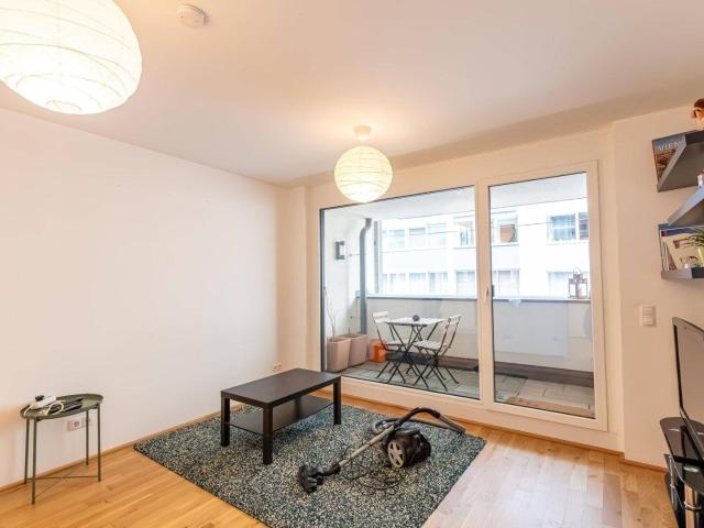 Schöne 2 Zimmer Wohnung mit Balkon in 1050 Wien