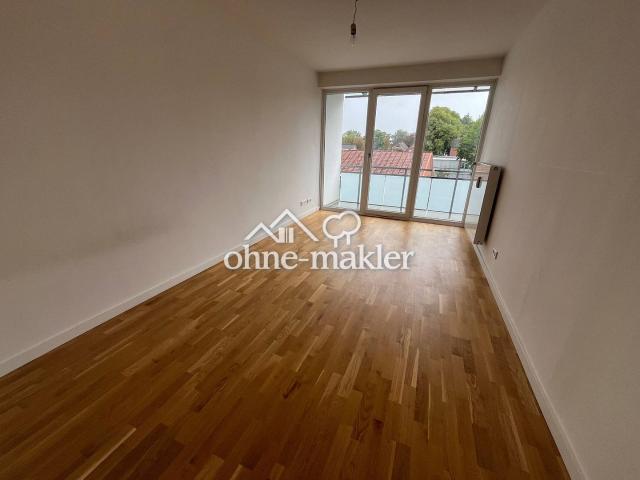 Schöne 2 Zimmer Wohnung mit Balkon und EBK in Schenefeld