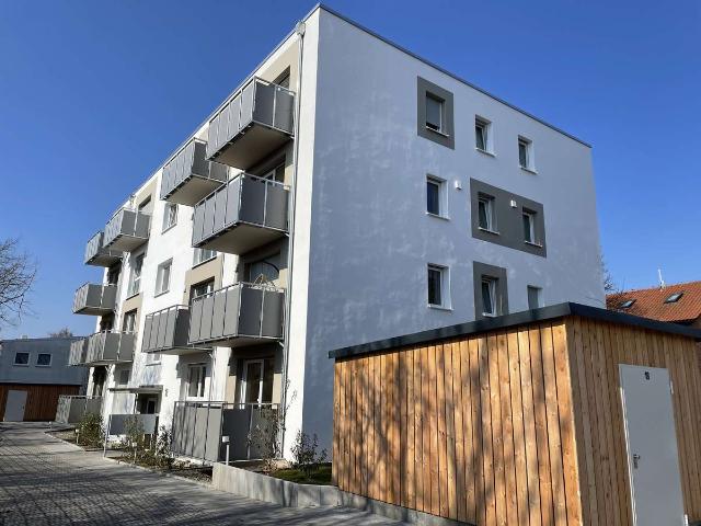 Schöne 2 Zimmer Wohnung mit Balkon