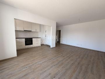 Schöne 2 Zimmer Wohnung mit Balkon