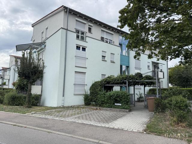 Schöne 2 Zimmer Wohnung mit Gartenanteil!