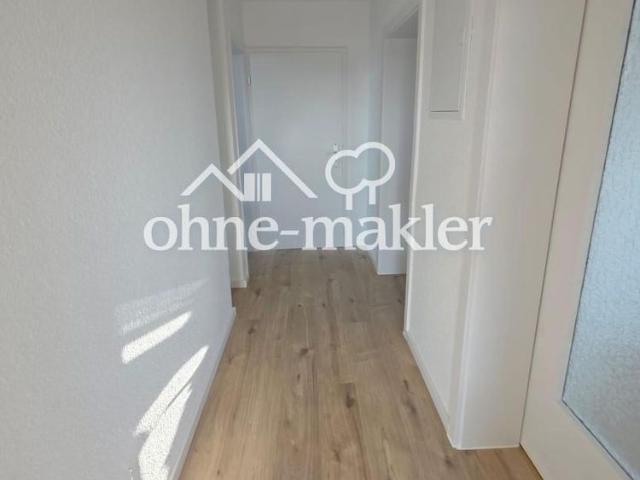 Schöne 2 Zimmer Penthousewohnung nach Sanierung in Neckarsulm Neuberg