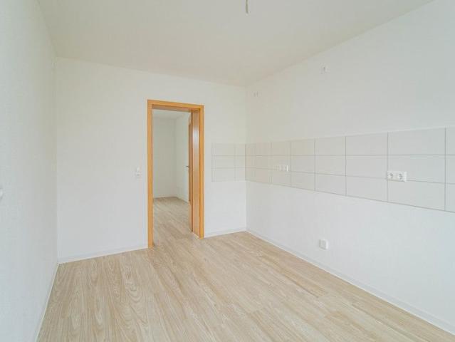 Schöne 2 Zimmer Wohnung mit Dusche im Siedlungshaus