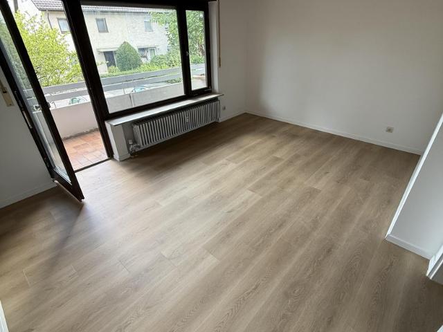 Schöne 2 Zimmer Wohnung mit Küche in Heilbronn WG tauglich