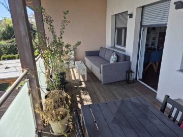 Schöne 2 Zimmer Wohnung mit Küche und Balkon in guter Lage – Provisionsfrei!