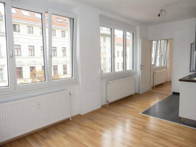 Schöne 2 Zimmer Wohnung mit idealer Öffi Anbindung gleich bei U4!