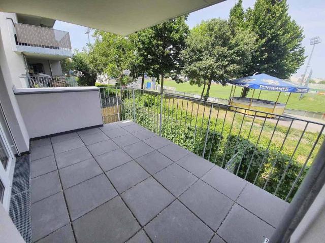 Schöne 2 Zimmer Wohnung mit sonnigen Balkon in der Koloniestraße!