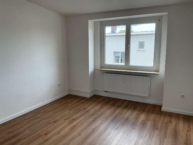 Schöne 2 Zimmer Wohnung mit Tageslichtbad und Balkon im Limes Quartier zu vermieten