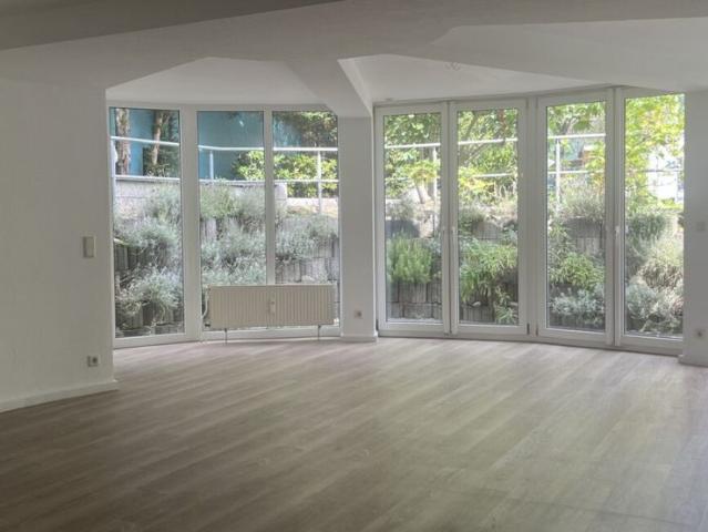 Schöne 2 Zimmer Terrassenwohnung im Villenviertel Bad Godesberg