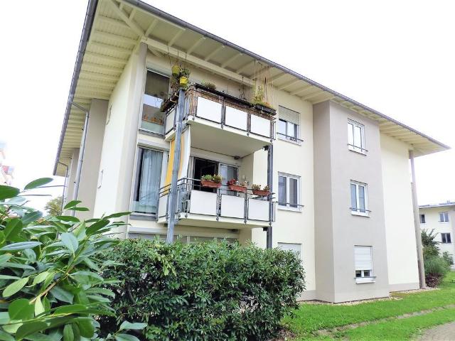 Schöne 2 R Whg. mit Balkon, Bad mit Dusche, Abstellraum und Tiefgaragenstellplatz vermietet!