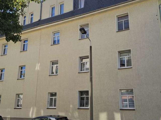 Schöne 2 Raum Wohnung, Küche mit Tageslicht