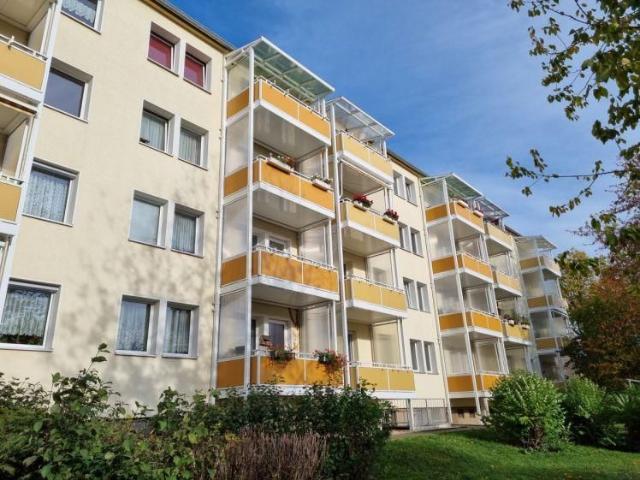 Schöne 2 Raumwohnung mit Balkon mit Blick ins Grüne