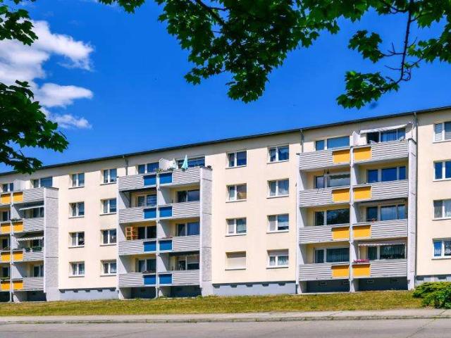 Schöne 2 Raumwohnung mit Balkon in ruhiger Lage
