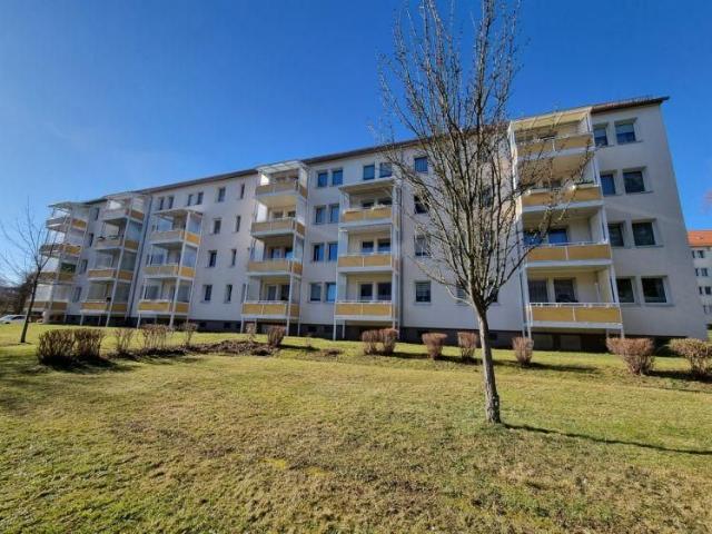 Schöne 2 Raumwohnung mit Balkon