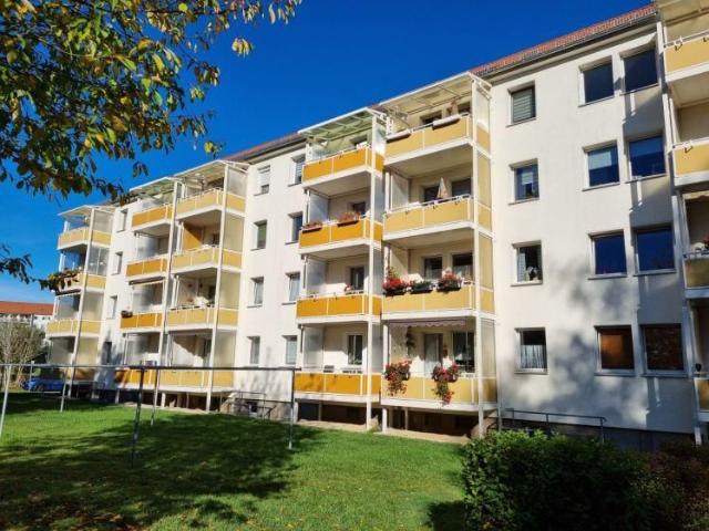Schöne 2 Raumwohnung mit Sonnenbalkon
