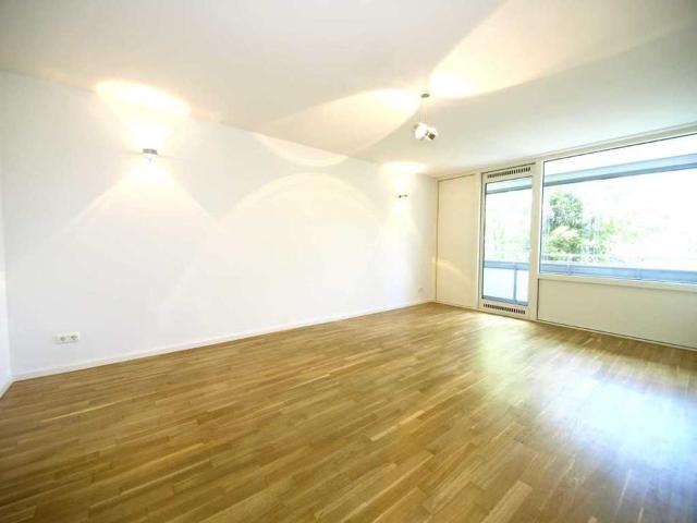 Schöne 4,5 Zimmer Wohnung im Münchner Südwesten, provisionsfrei