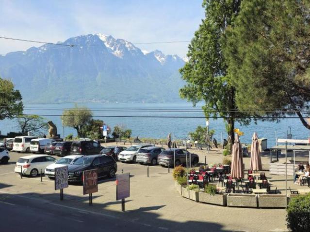 Schöne 4,5 Zimmer Wohnung im Stadtzentrum von Montreux