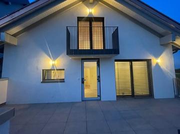 Schöne 4,5 Zimmer Wohnung