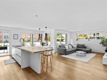 Schöne 4,5 Zimmer Wohnung