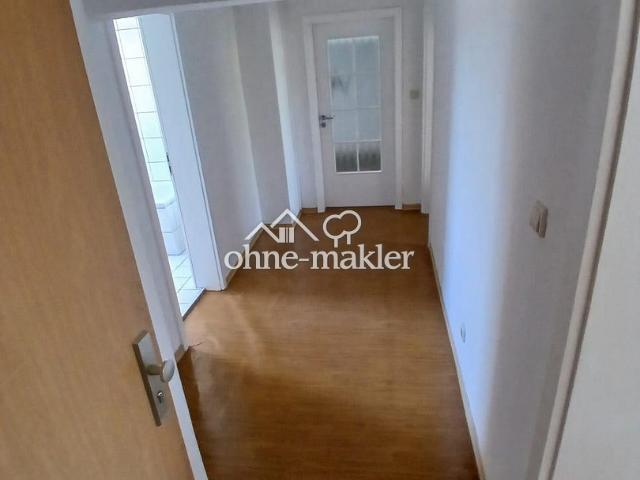 Schöne 4 Zimmerwohnung zentral gelegen zu vermieten