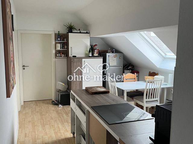 Schöne 4 Zimmer Dachgeschosswohnung in Karlsruhe Grünwinkel zu vermieten