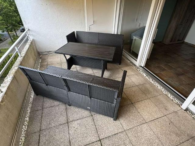 Schöne 4 Zimmer Maisonette Wohnung mit Balkon und Tiefgaragenstellplatz
