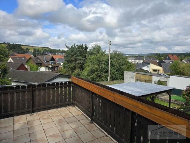 Schöne 4 Zimmer Maisonette Wohnung in Taunusstein Wehen