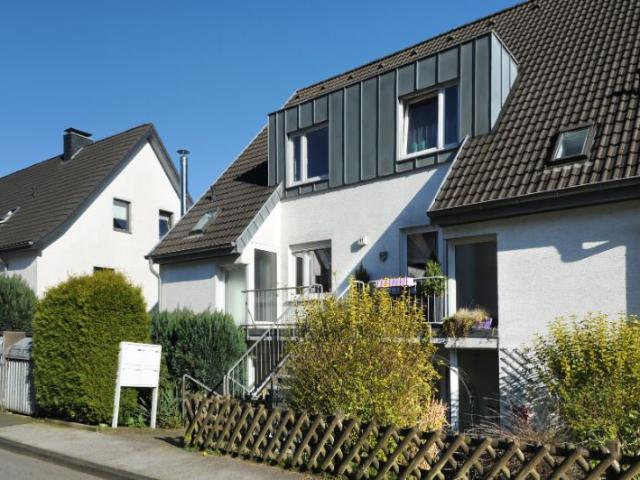 Schöne 4 Zimmer Wohnung