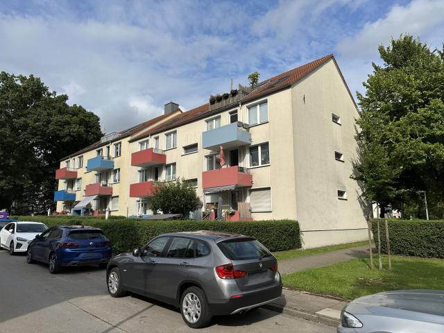 Schöne 4 Zimmer Wohnung in verkehrsberuhigter Lage!