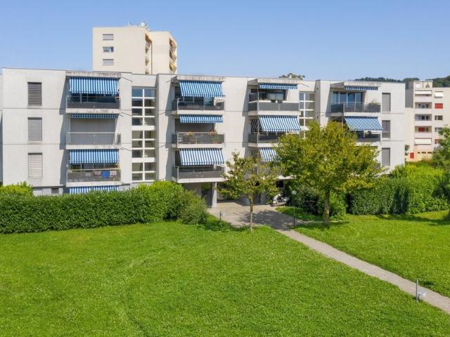Schöne 4 Zimmer Wohnung in Yverdon