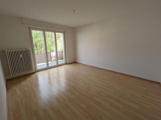Schöne 4 Zimmer Wohnung mit 2 Balkonen in Arlesheim