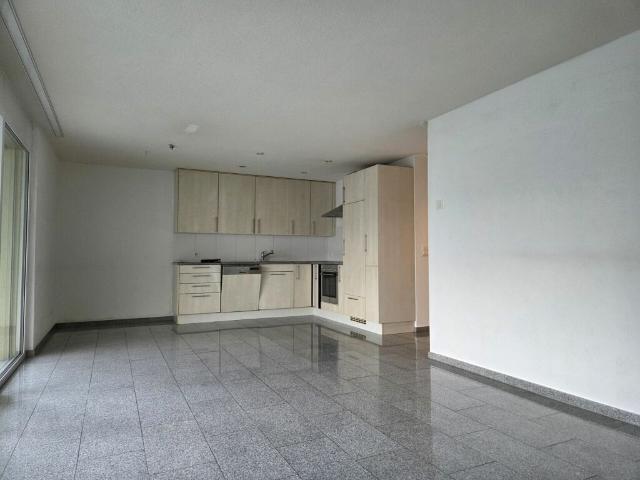 schöne 5.5 Zimmerwohnung an ruhiger Lage