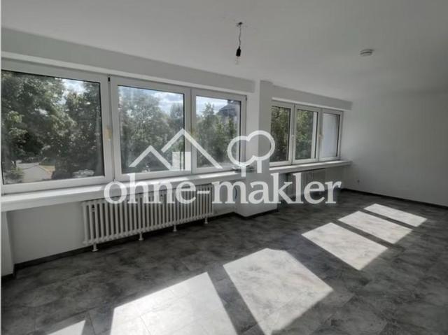 Schöne 96 m² Wohnung in ruhiger und zentraler Lage in Duisburg Rheinhausen