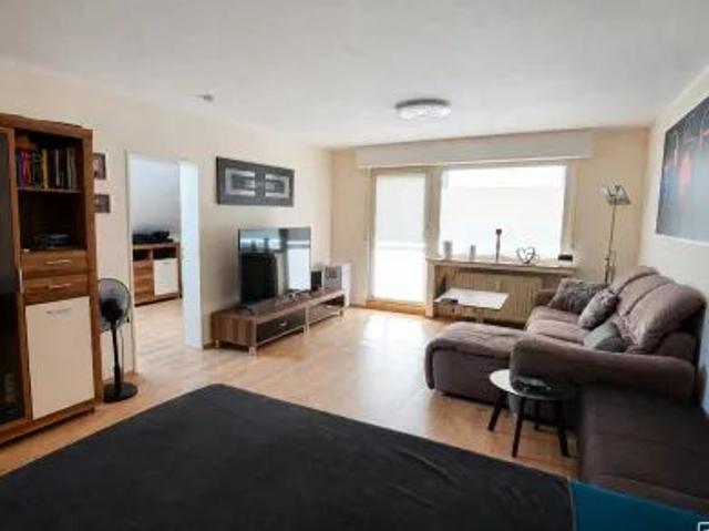 Schöne ca. 62 m² große 2 Zimmer Wohnung mit Loggia, modernem Tageslichtbad und Einbauküche in Hagen