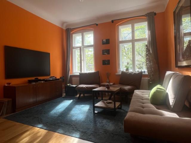 Schöne Altbauwohnung in Weißensee nahe Antonplatz | möbliert | 04.12.–04.01