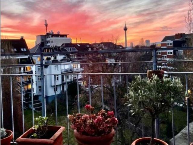 Schöne Altbauwohnung mit Charme