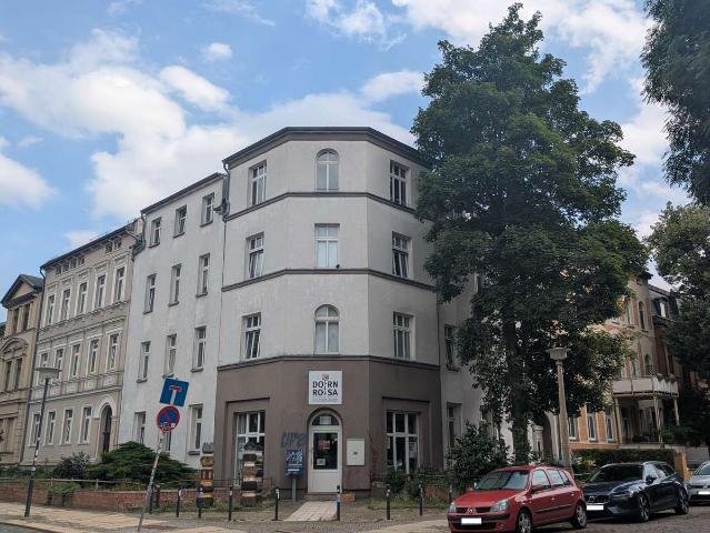 Schöne attraktive 3 Zi Wohnung mit sep. Küche, Duschbad im ruhigen Mühlwegviertel