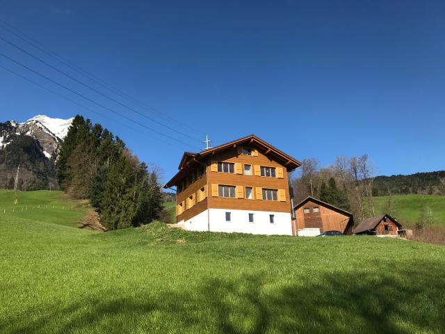 Schöne Aussicht, ländliche Idylle und eigener Carport