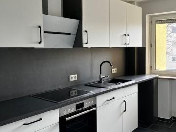 Schöne Aussicht und ruhige Lage in Pasing, 2 Zimmer Wohnung