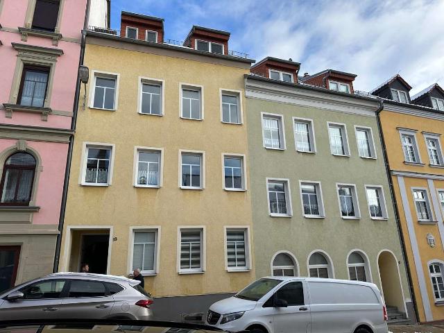 schöne gemütliche 45 m² DG Wohnung mit Einbauküche