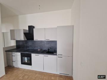 Schöne, generalsanierte 3 Zimmer Wohnung inkl. Parkplatz in Wildon!