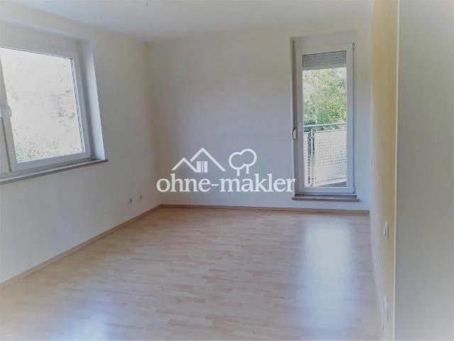 Schöne, geräumige zwei Zimmer Wohnung Wohnküche in Augsburg / Hochzoll