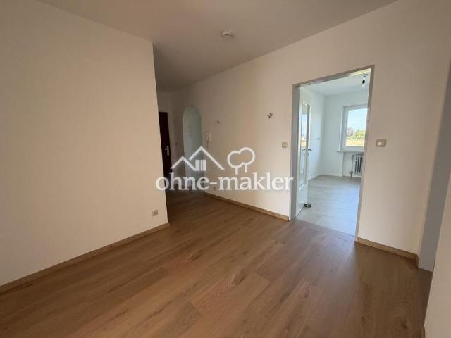 Schöne, großzügige 3 Zimmer Wohnung 90m² mit Südwest Balkon und Traumblick in Rosenheim Pang