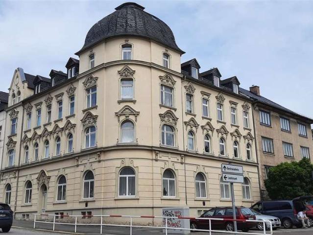 Schöne, günstige 3 Raum Wohnung!