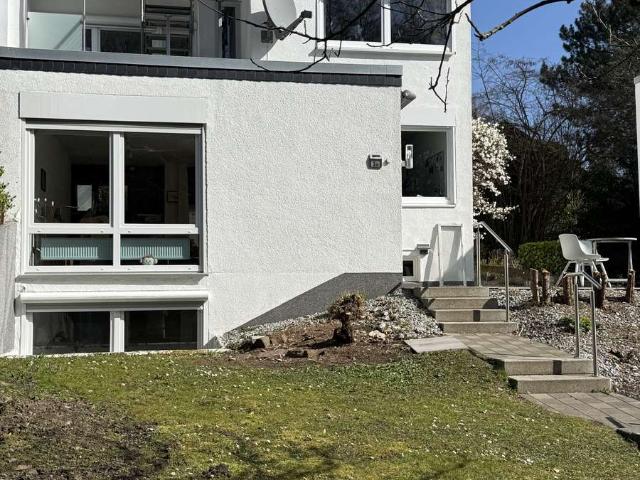 Schöne Doppelhaushälfte am Brasselsberg mit Blick ins Grüne Haus in Top Zustand